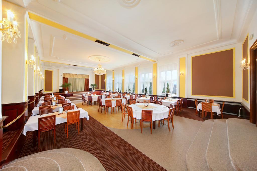 Palace Club Шпіндлерув-Млин Екстер'єр фото